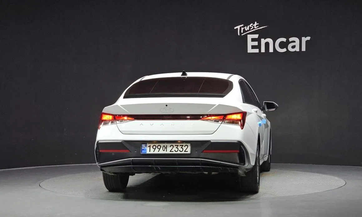 Hyundai AVANTE — фото 4