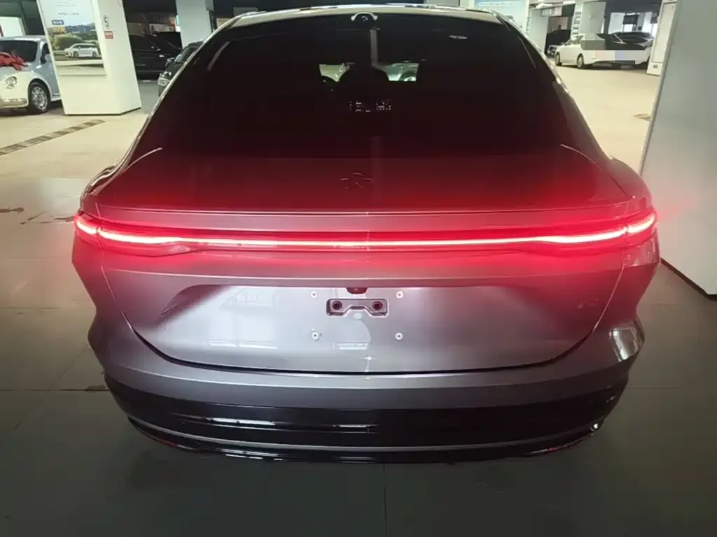 NIO EC6 — фото 7