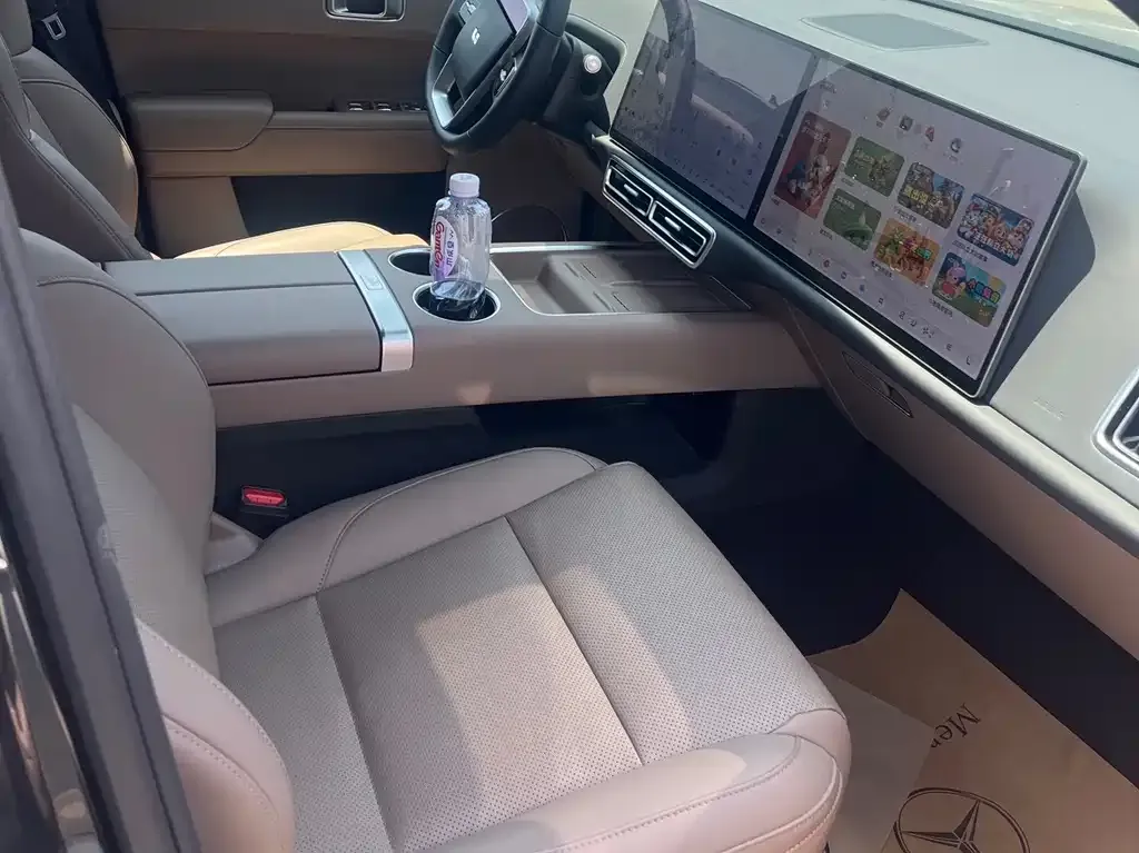 Li Auto L9 2025 из CN, фото 4