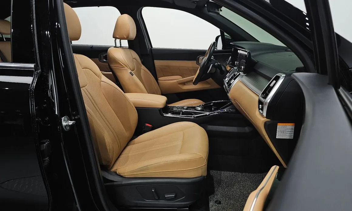 Kia Sorento — фото 9