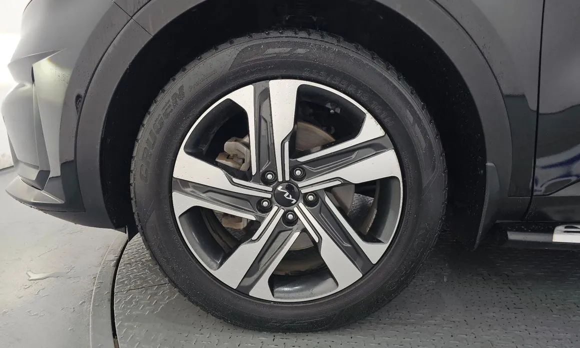 Kia Sorento — фото 10