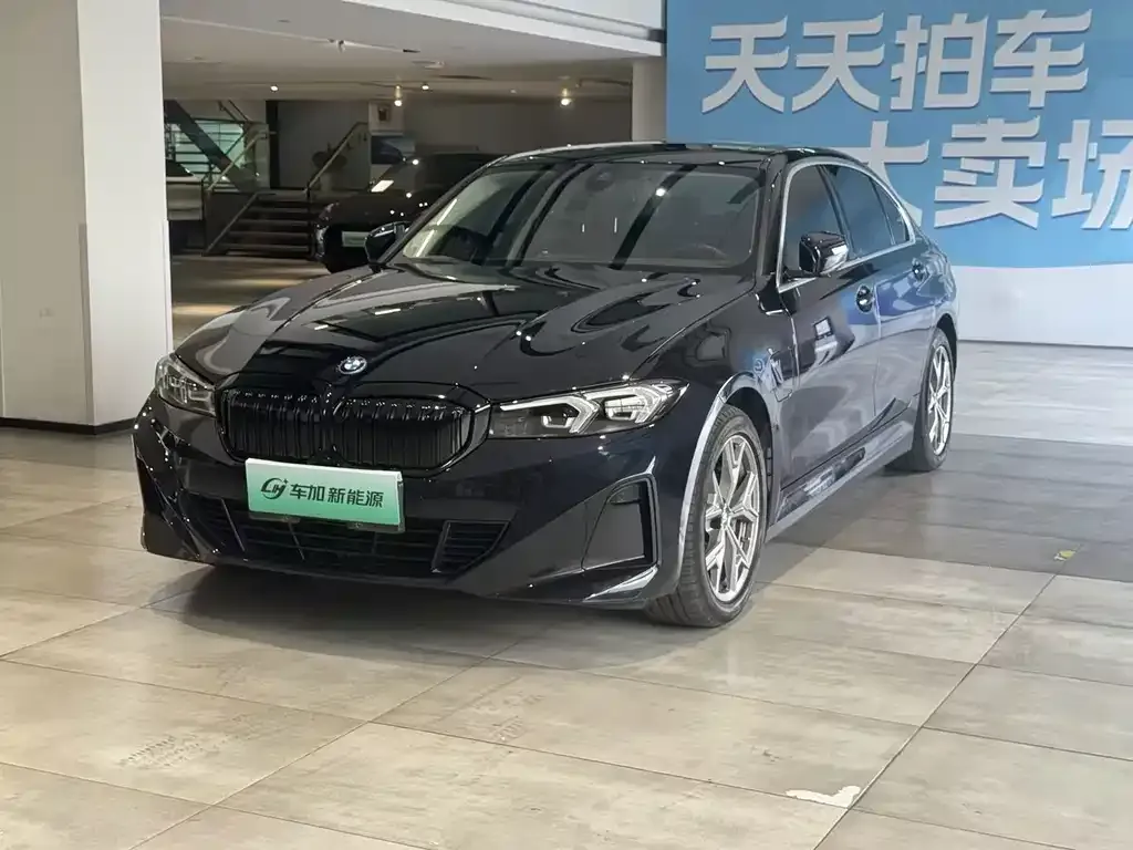 BMW i3 — фото 1
