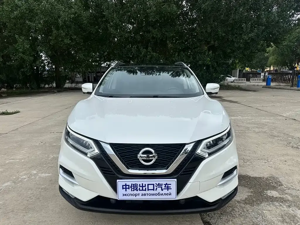 Nissan Qashqai — фото 7