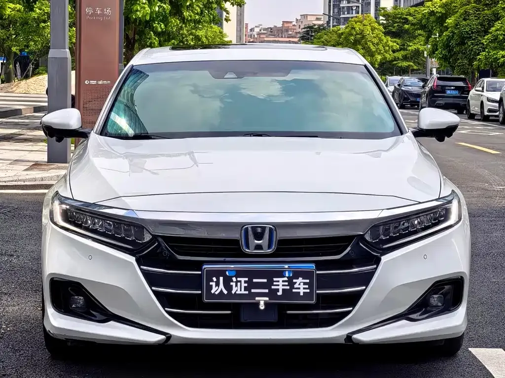 Honda Accord — фото 4
