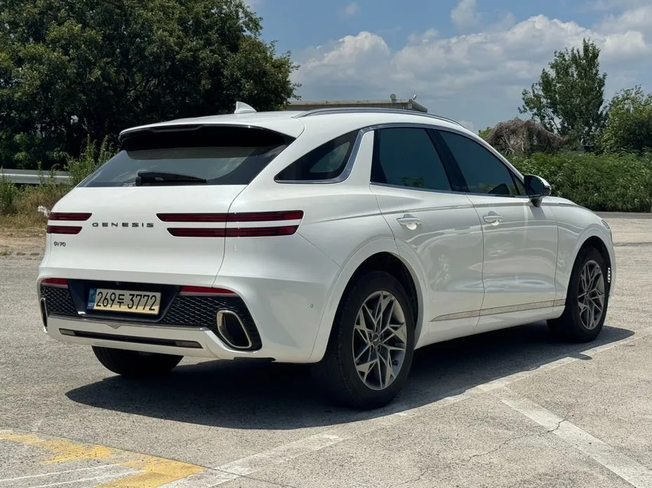 Genesis GV70 — фото 10