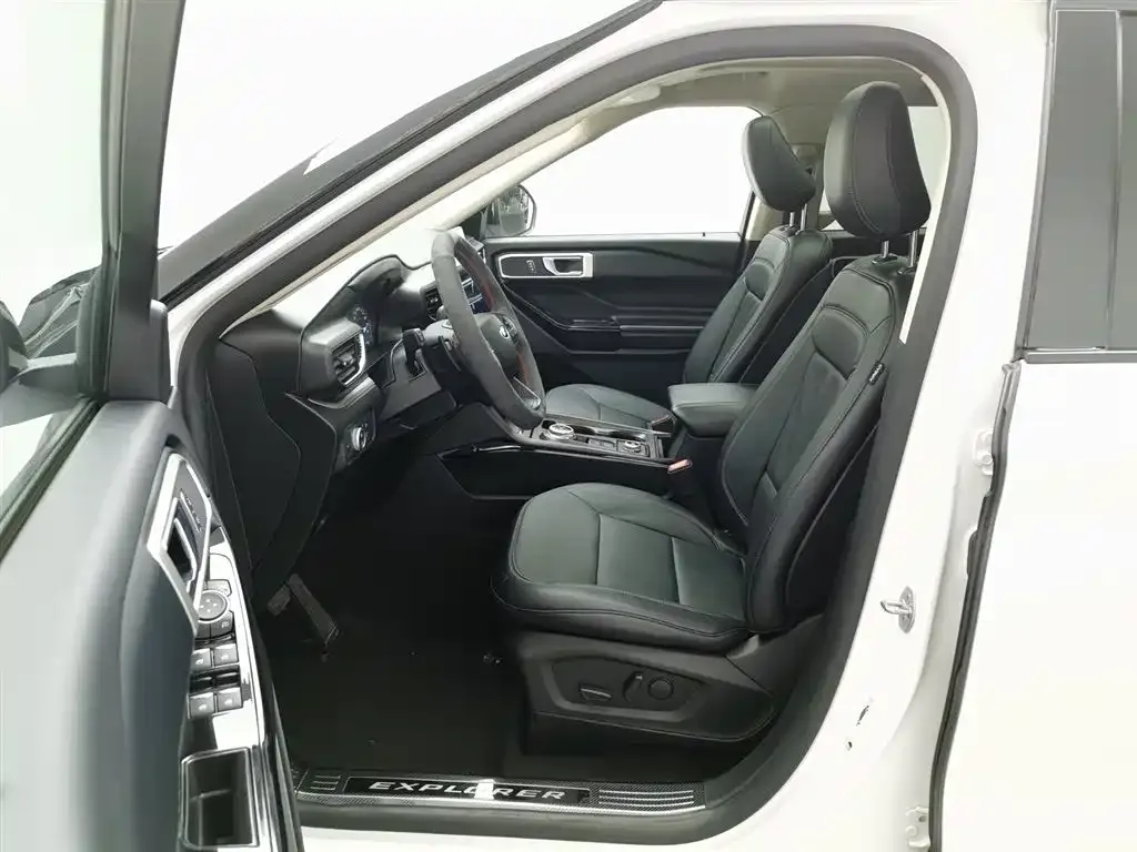 Ford Explorer 2021 из CN, фото 6