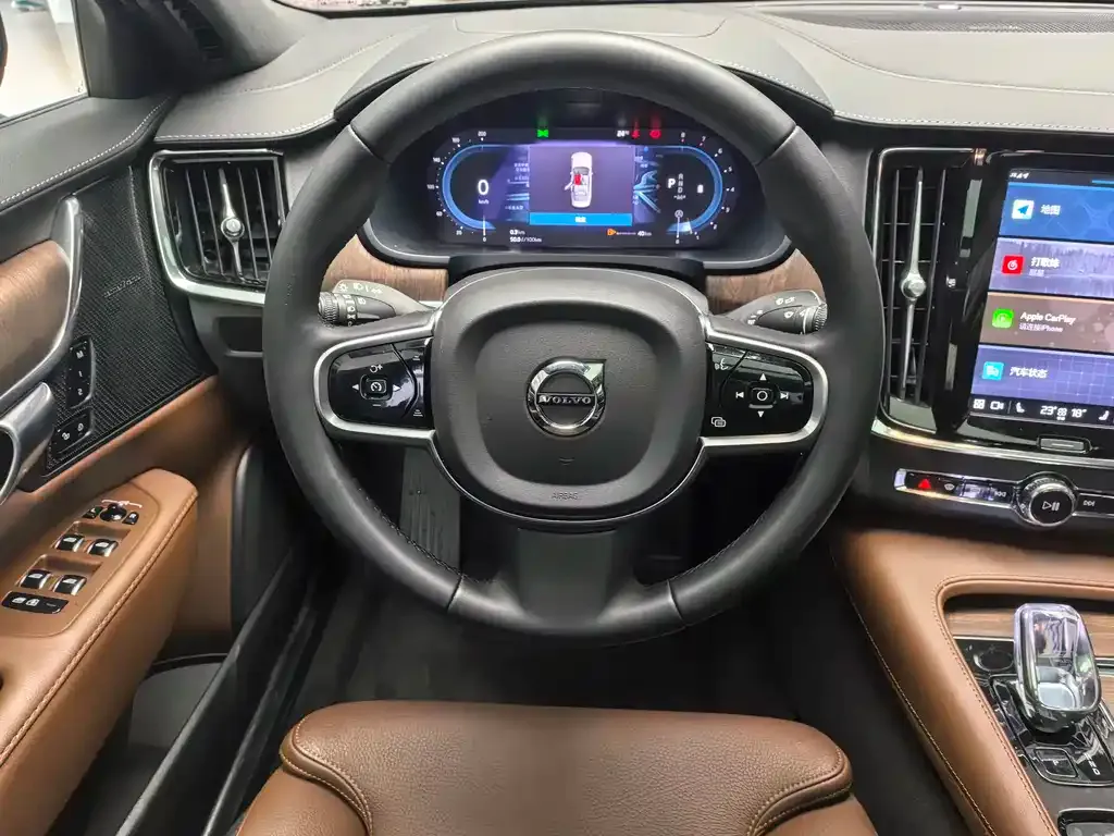 Volvo S90 — фото 6