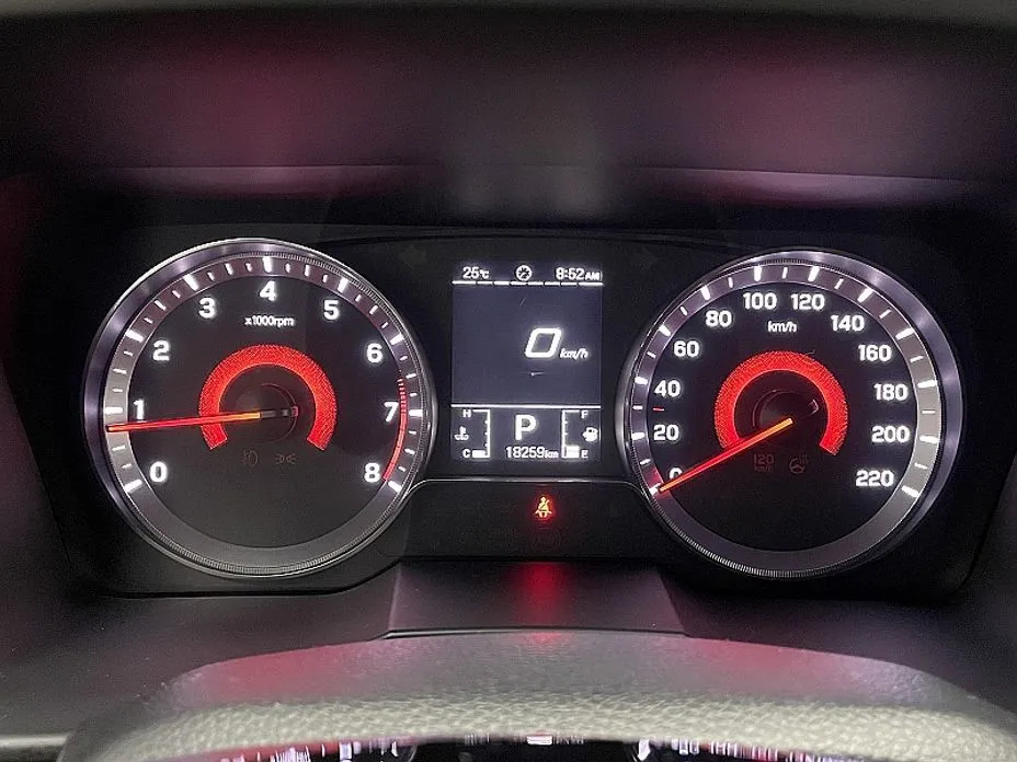 KG Mobility (Ssangyong) TIBOLI 2024 из KR, фото 8