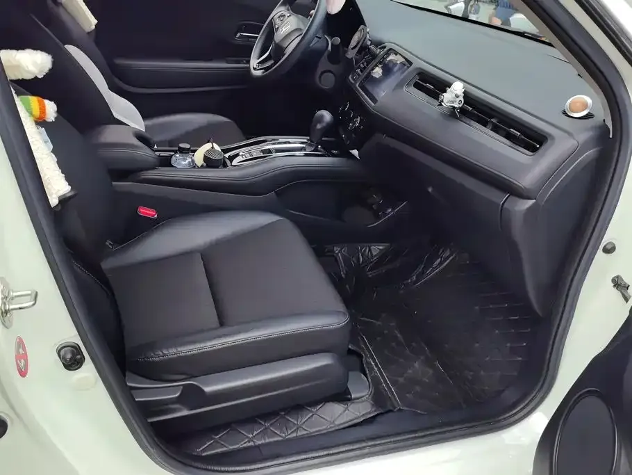 Honda Vezel 2022 из CN, фото 3
