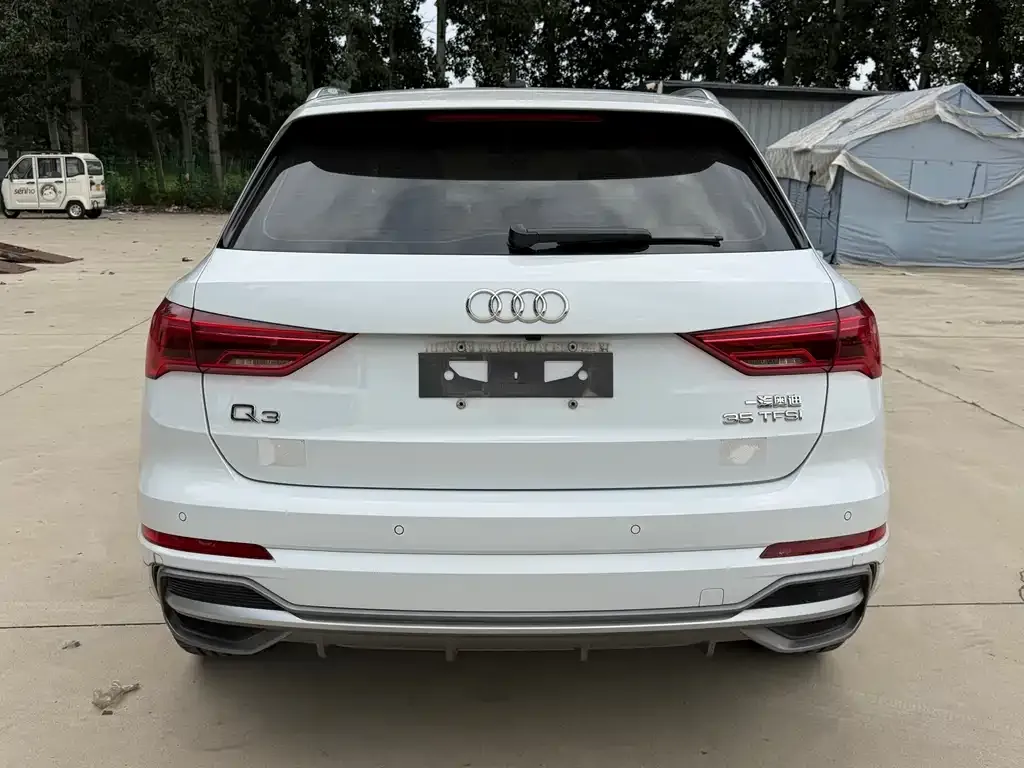 Audi Q3 — фото 4