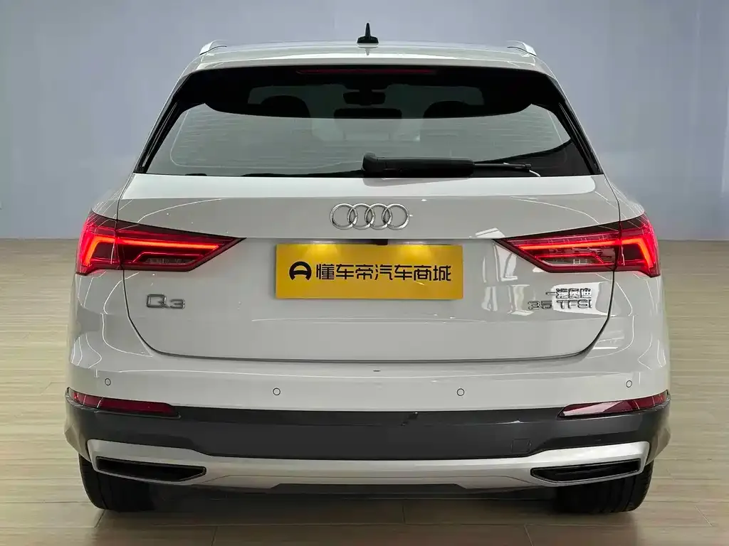Audi Q3 — фото 7