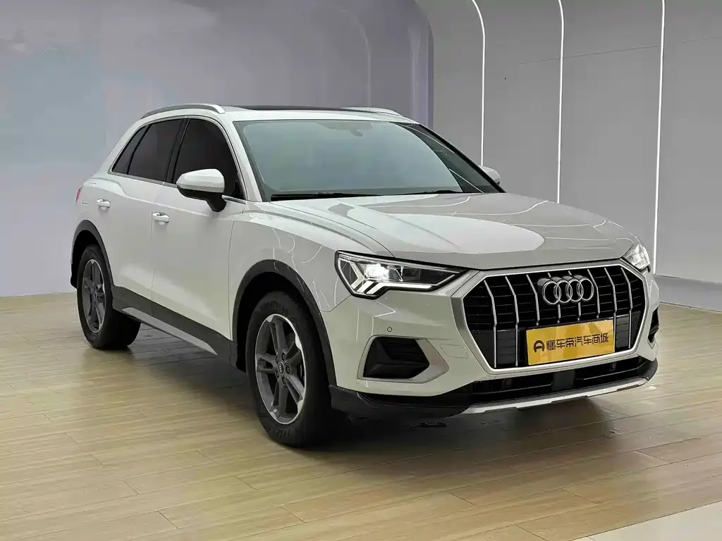 Audi Q3 — фото 4