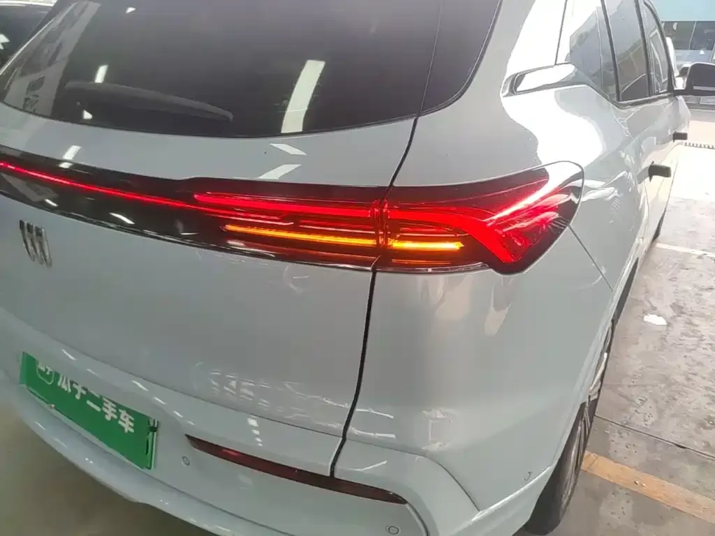Buick E5 2025 из CN, фото 9