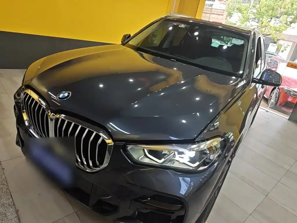 BMW X5 (Import)