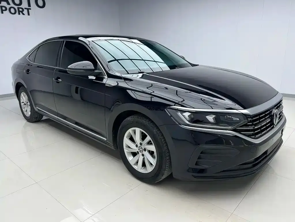 Volkswagen Passat — фото 7