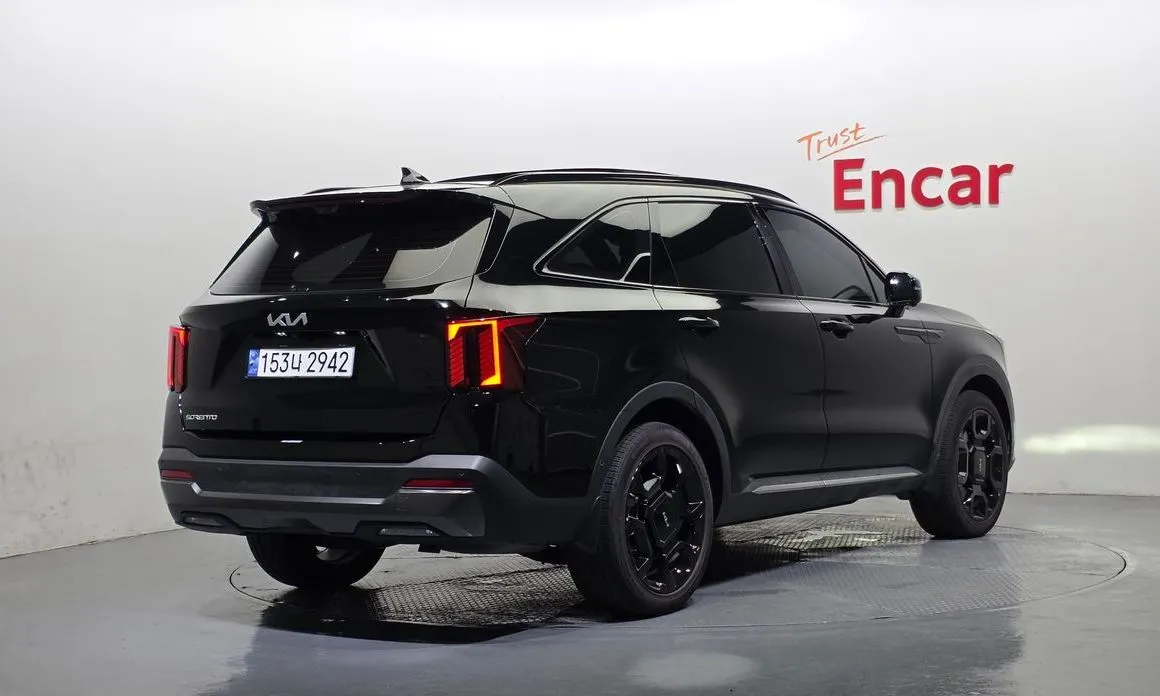 Kia Sorento — фото 5