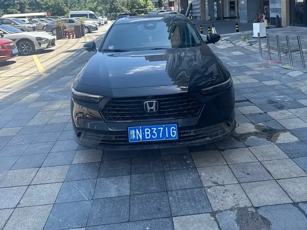 Honda Accord — фото 2