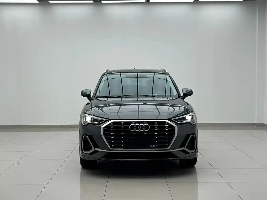 Audi Q3 — фото 2
