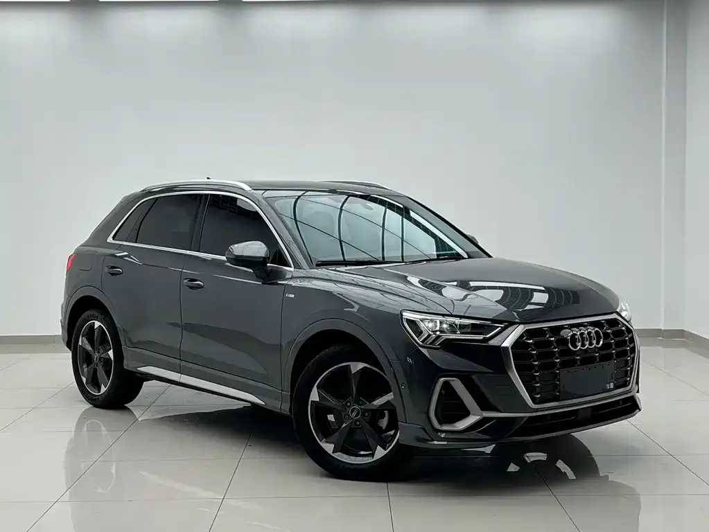 Audi Q3 — фото 4