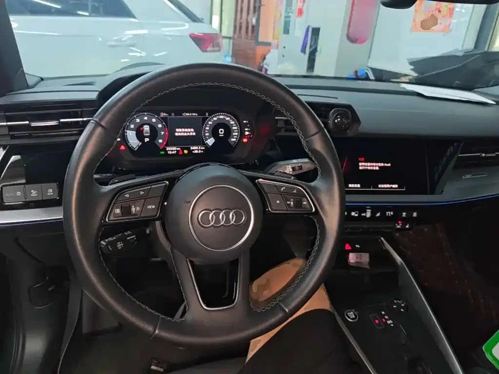 Audi A3 — фото 10