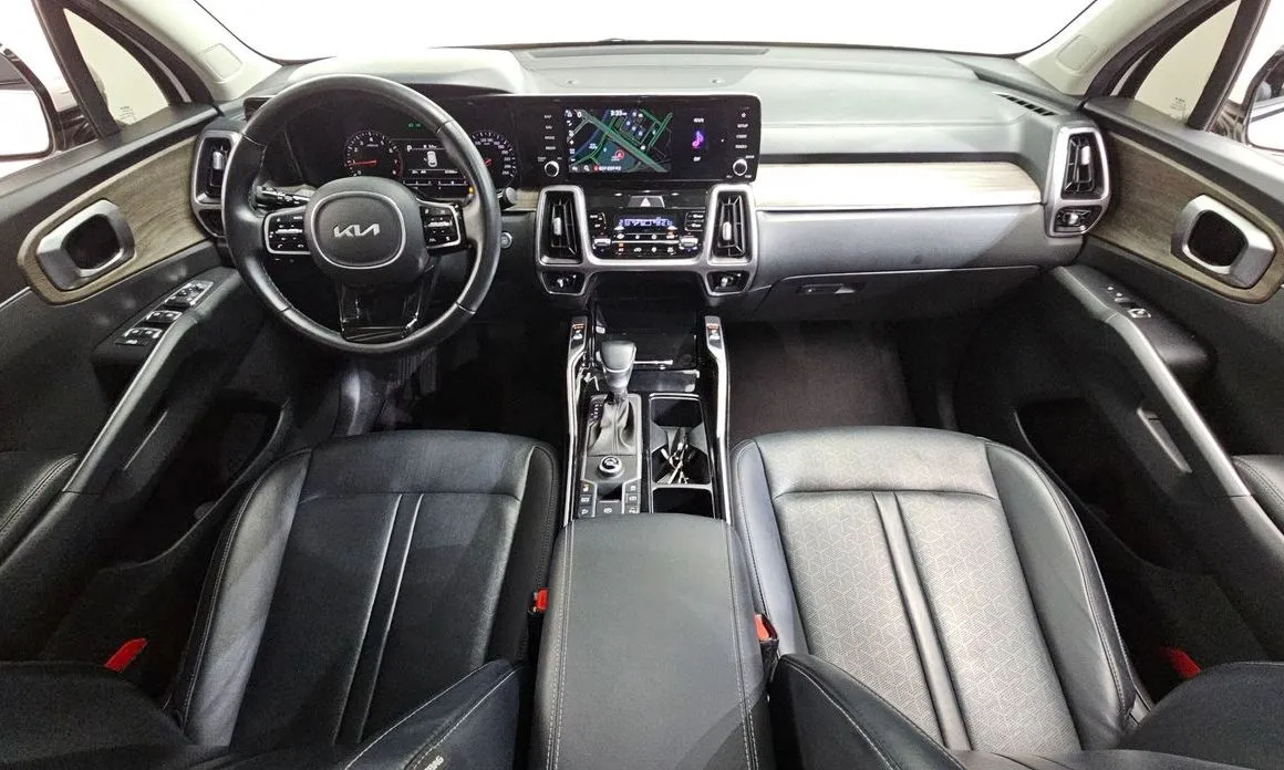 Kia Sorento — фото 4