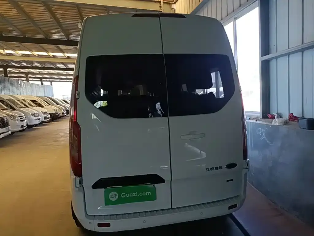Ford Transit 2022 из CN, фото 4