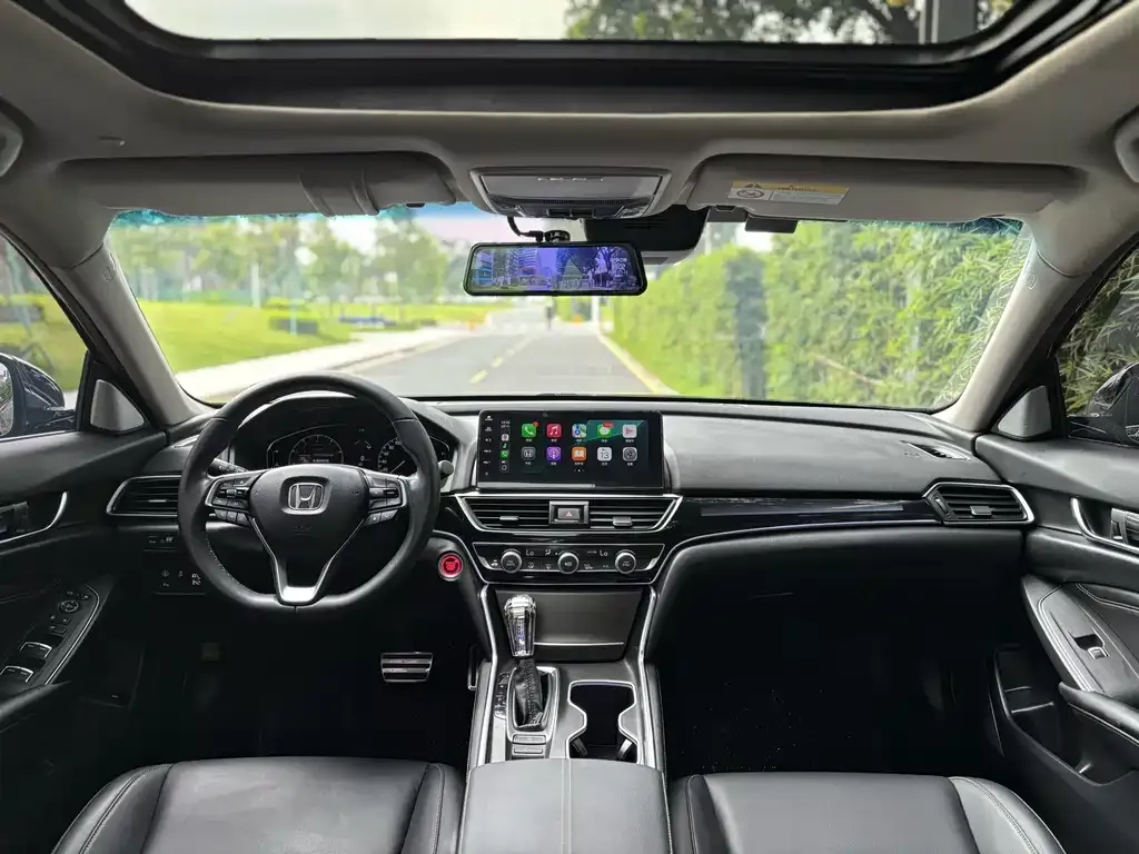 Honda Accord — фото 2
