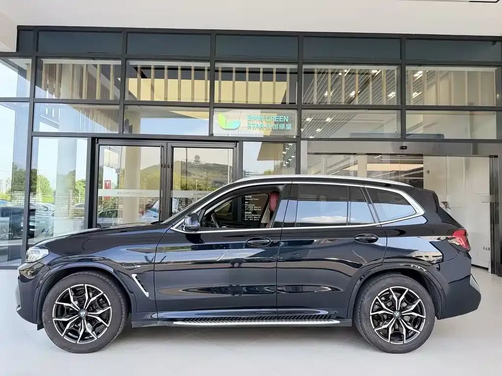 BMW X3 — фото 10
