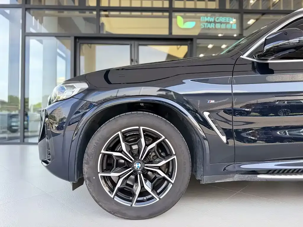 BMW X3 — фото 9