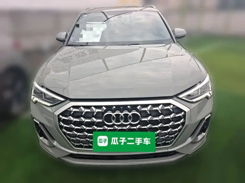Audi Q3 — фото 3
