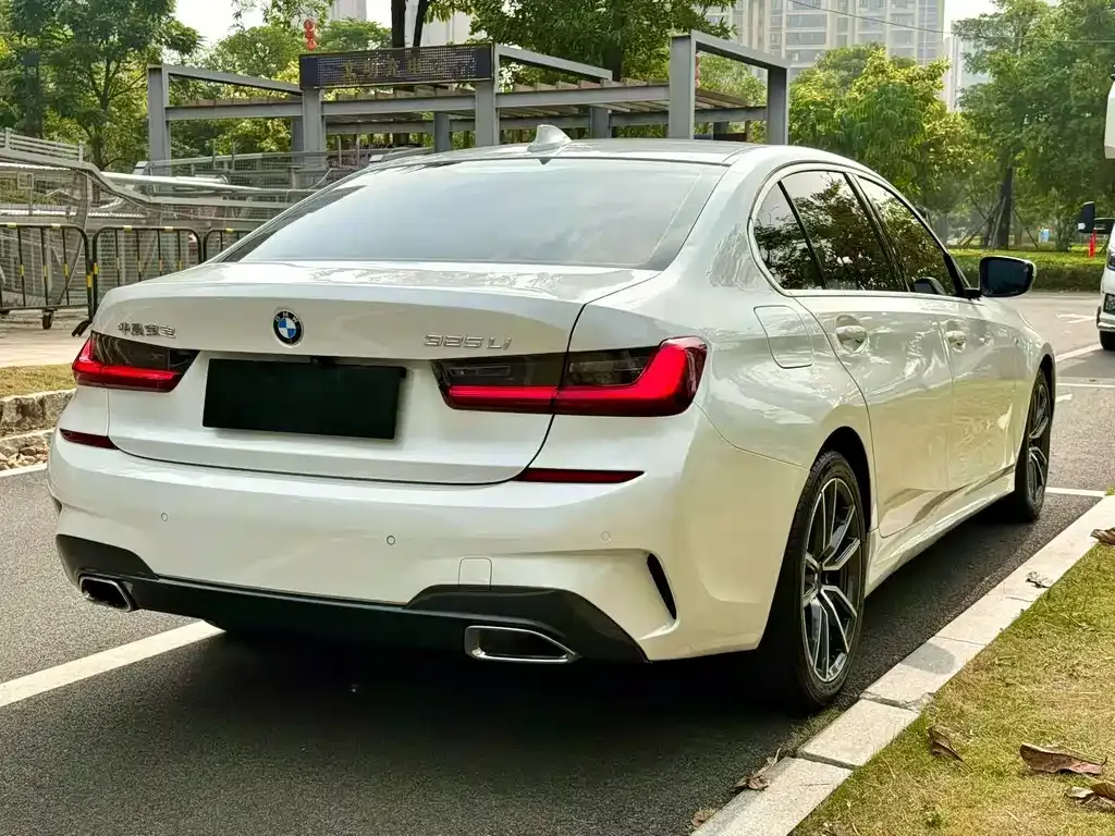 BMW 3 Series — фото 4