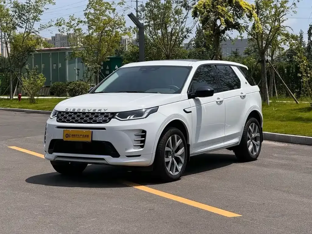 Land Rover Discovery Sport — фото 1