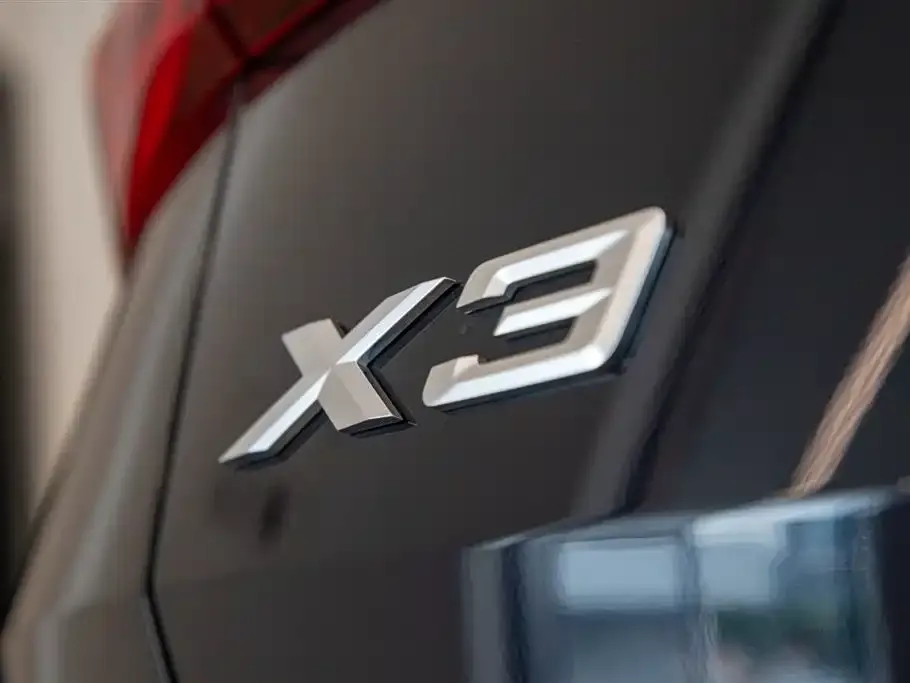 BMW X3 — фото 2