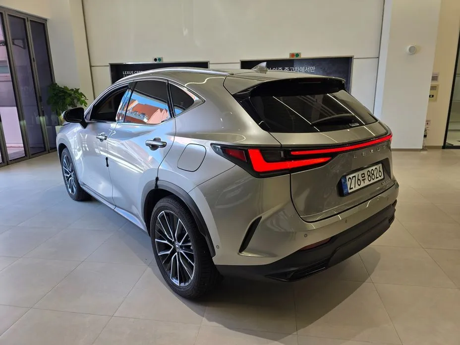 Lexus NX 2025 из KR, фото 2