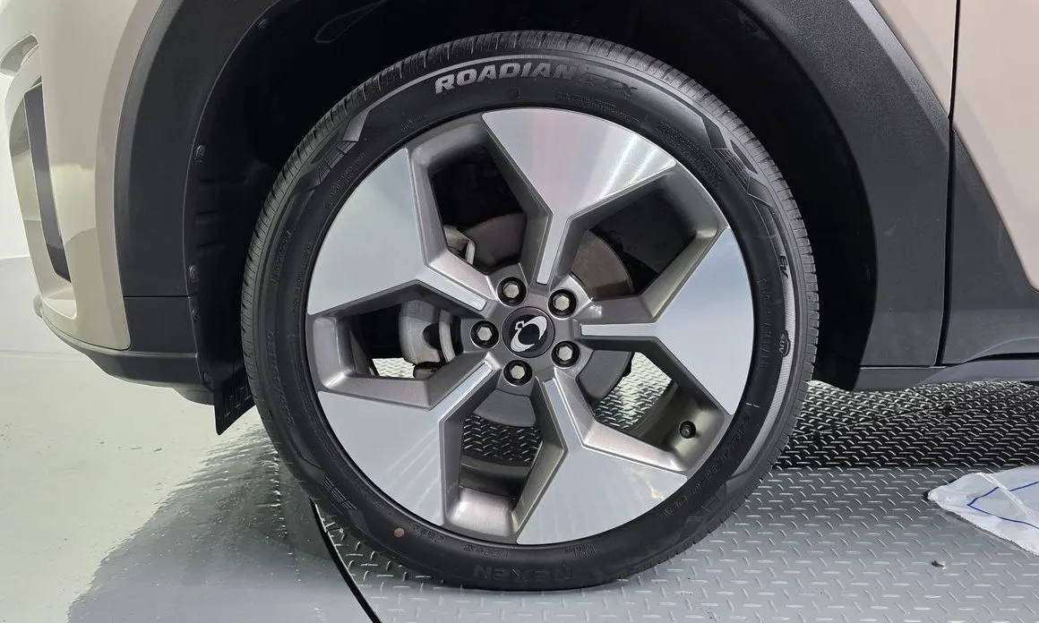 KG Mobility (Ssangyong) Torres 2024 из KR, фото 5