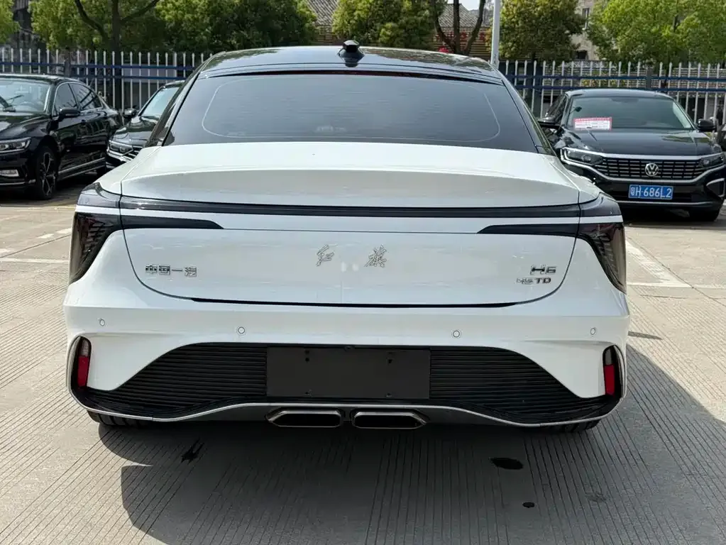 Hongqi H6 2024 из CN, фото 7