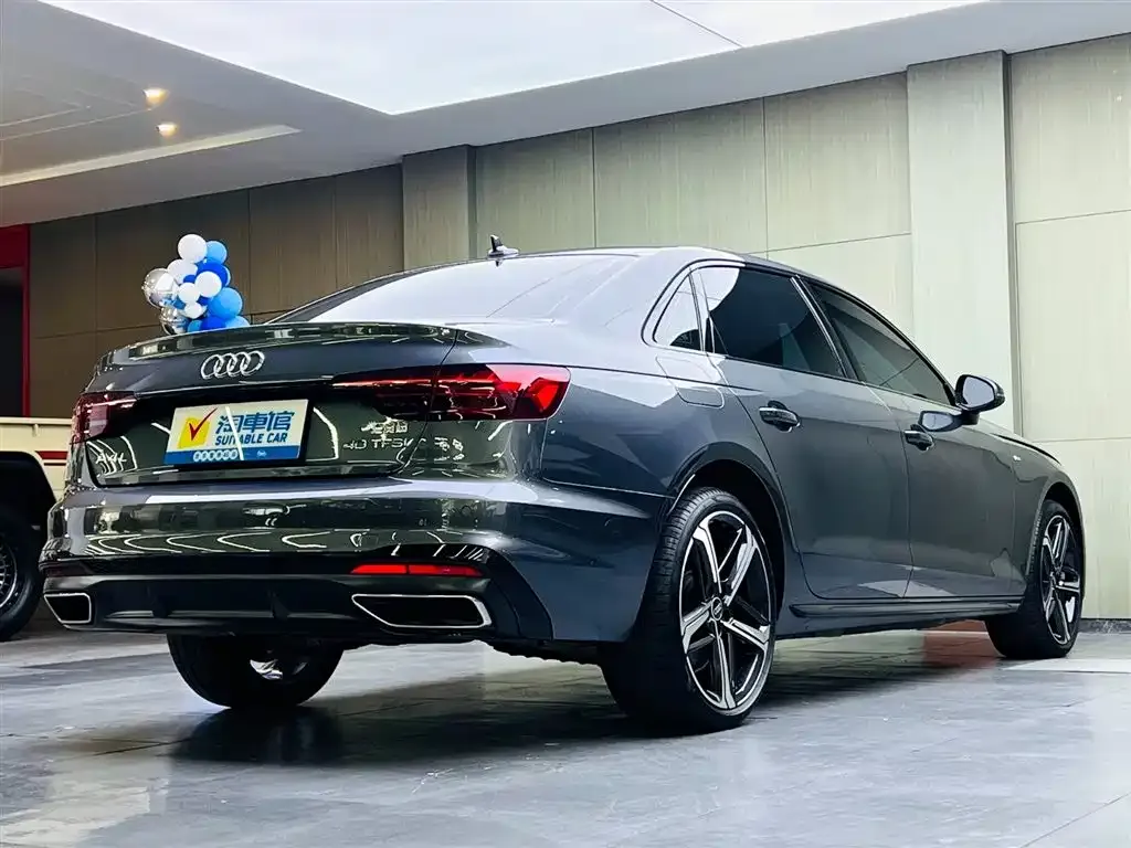 Audi A4L — фото 3
