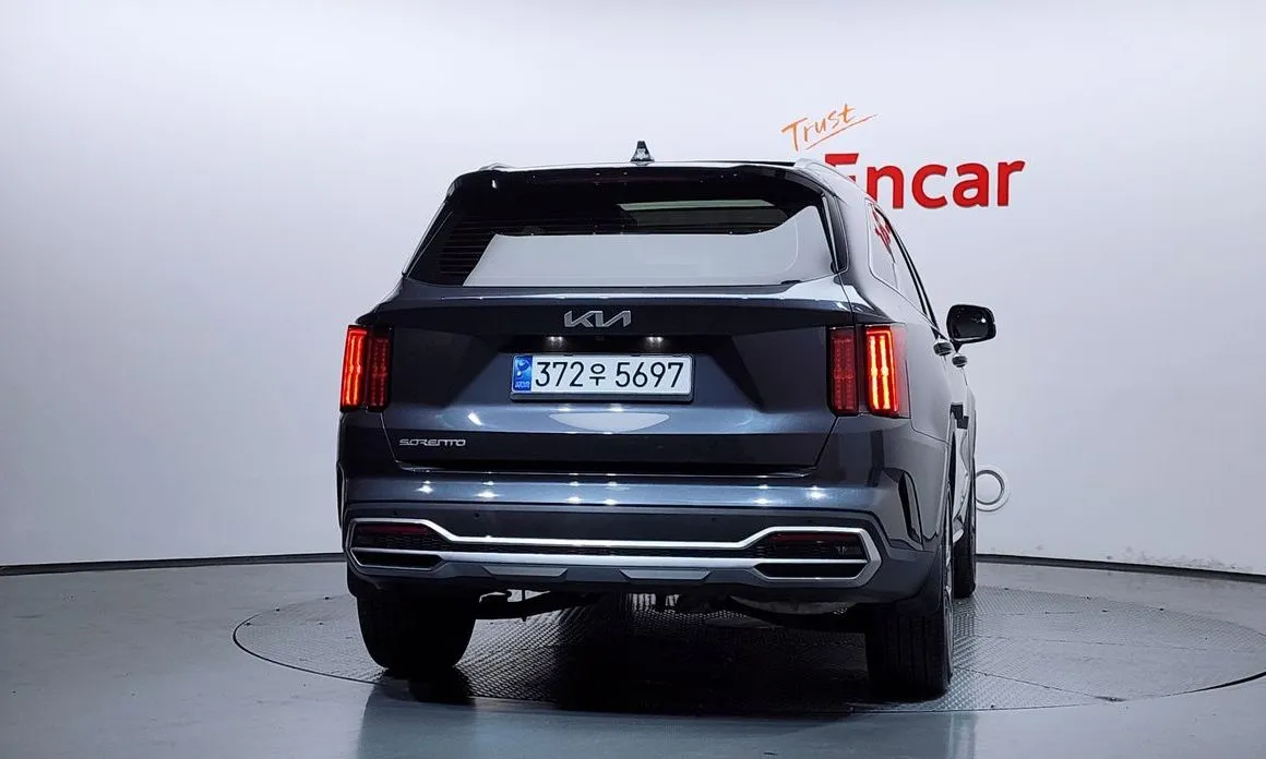 Kia Sorento — фото 3