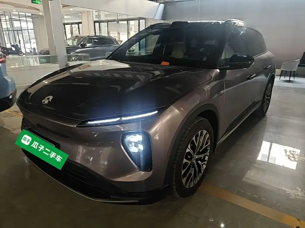 NIO ES6