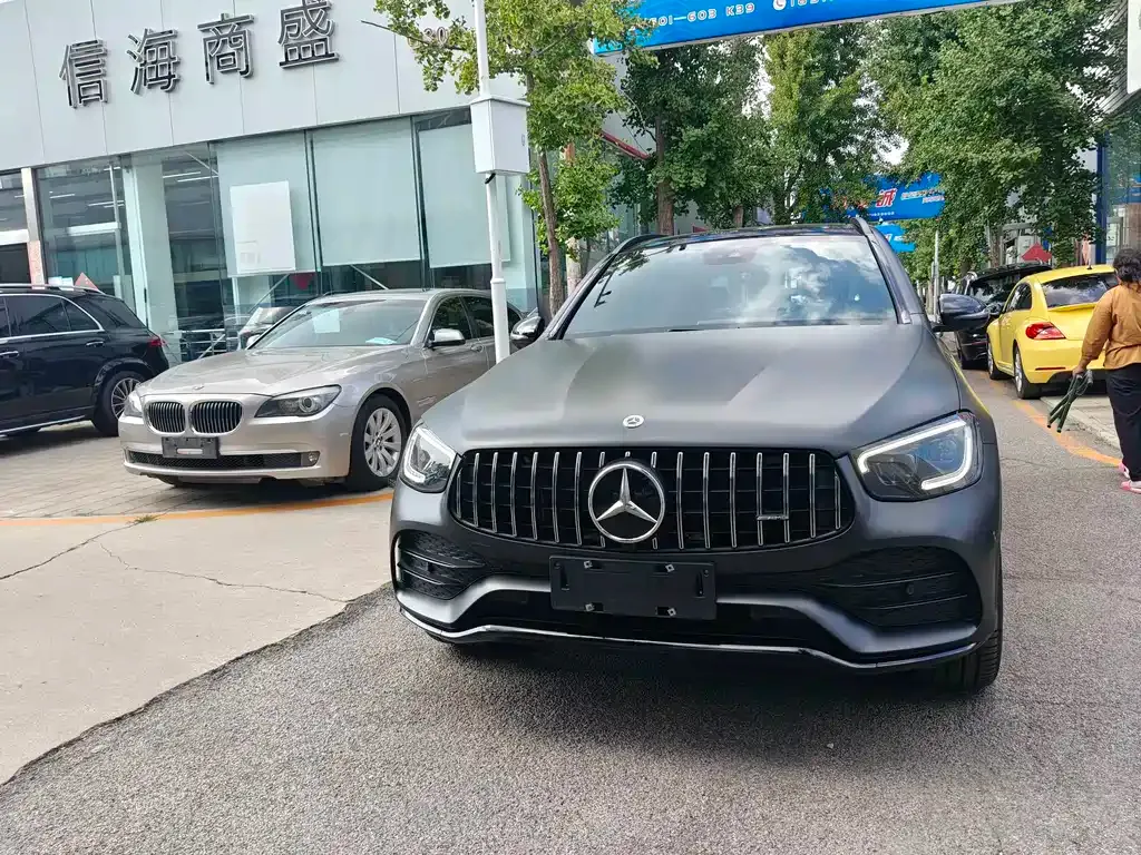 Mercedes-Benz GLC AMG — фото 1