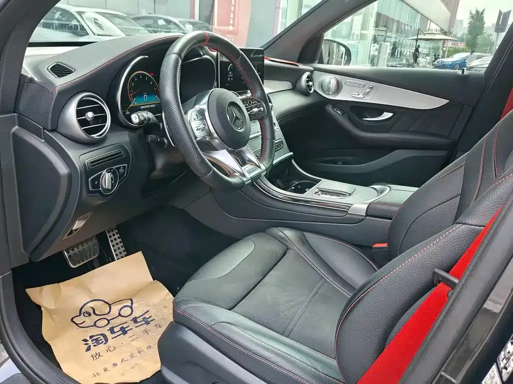 Mercedes-Benz GLC AMG — фото 4