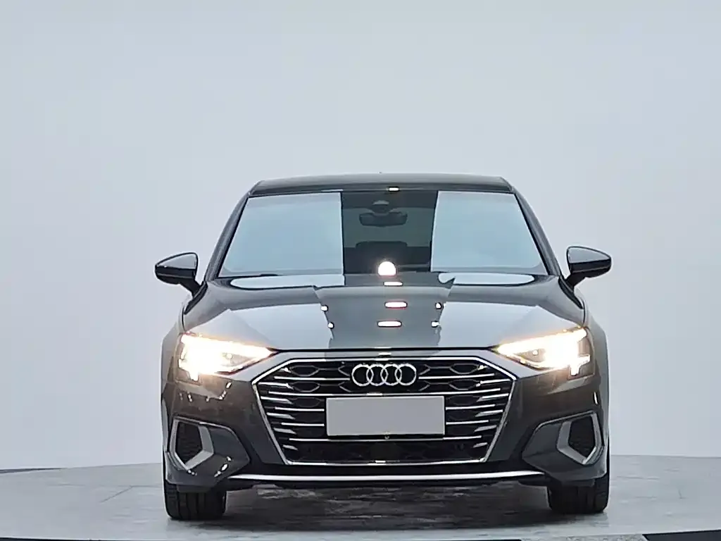 Audi A3 — фото 2
