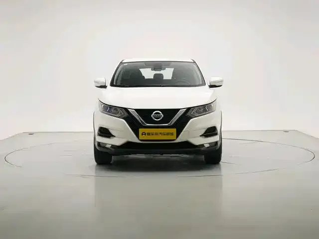 Nissan Qashqai — фото 8