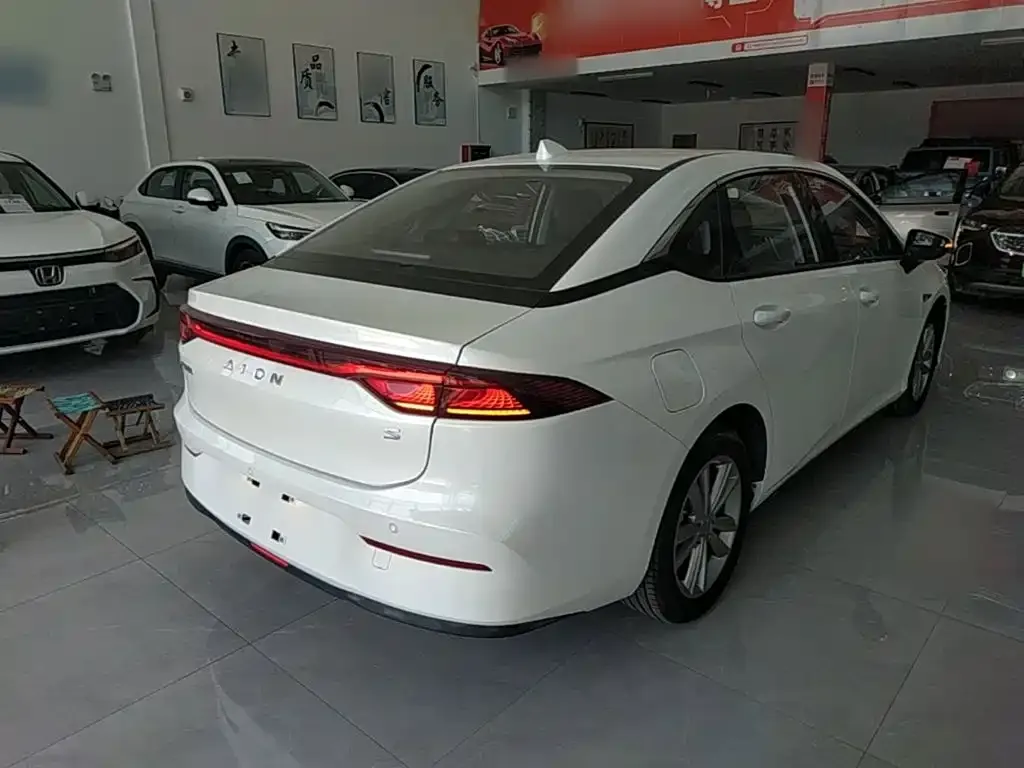 Aion S — фото 7