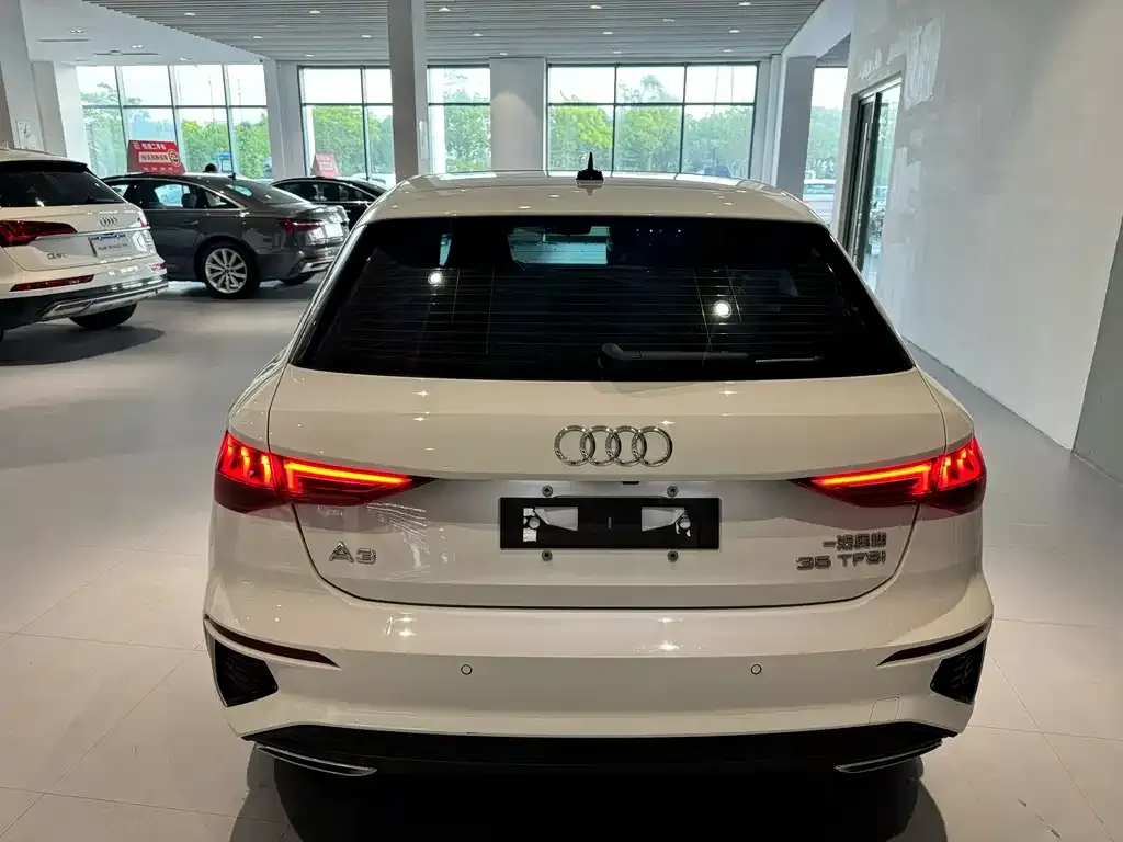 Audi A3 — фото 7