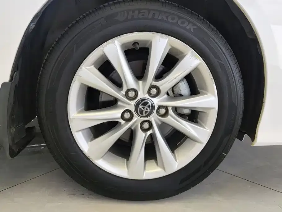 Toyota Corolla 2023 из CN, фото 8