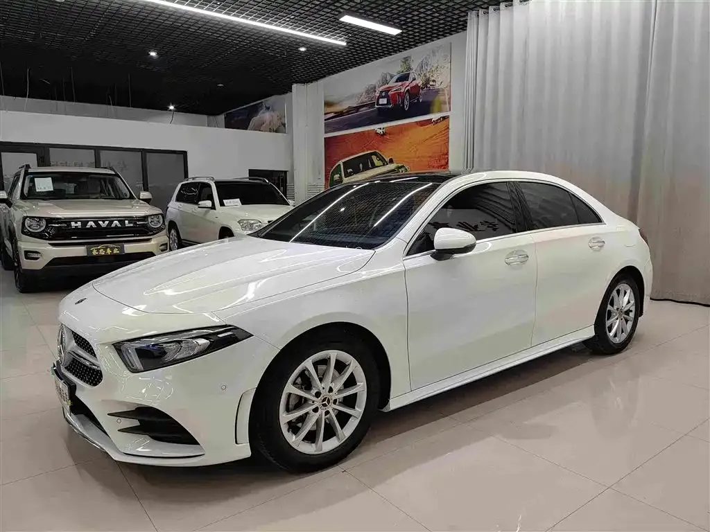 Mercedes-Benz A-Class — фото 1