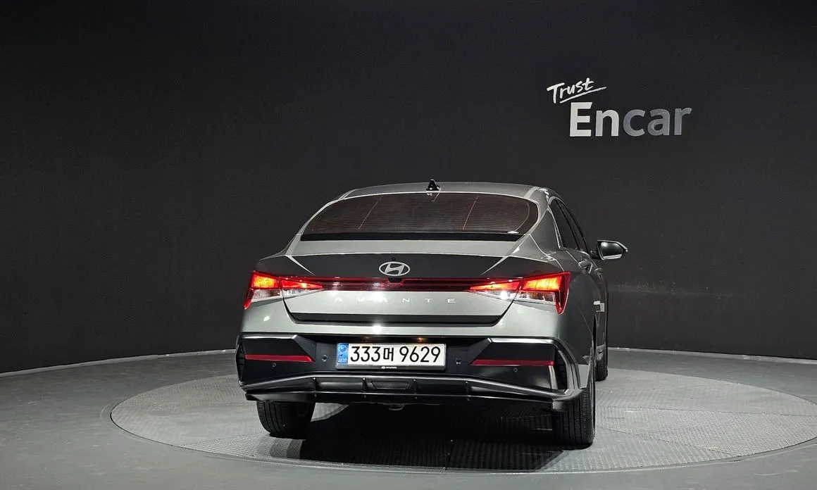 Hyundai AVANTE — фото 3