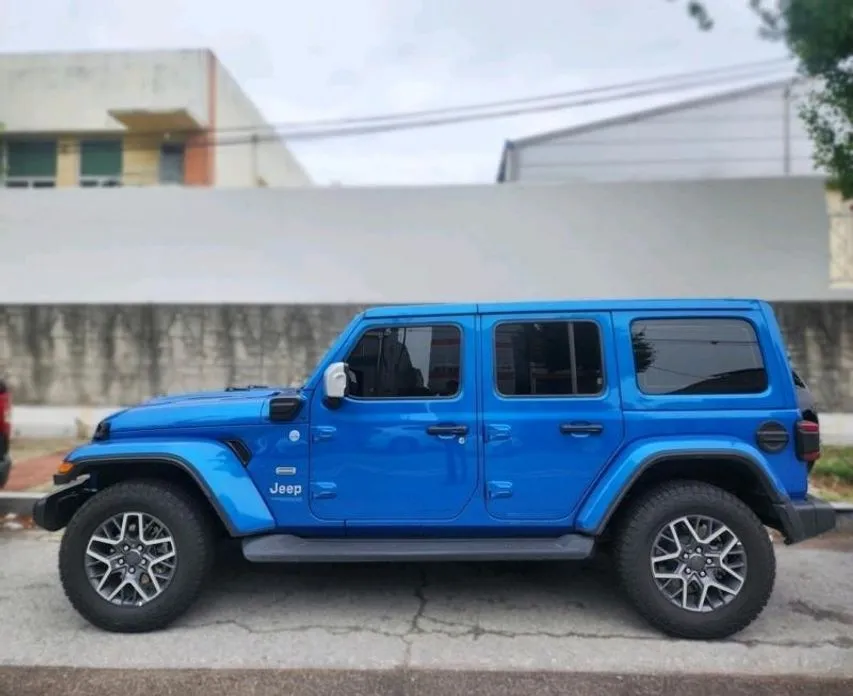 Jeep Wrangler 2022 из KR, фото 2