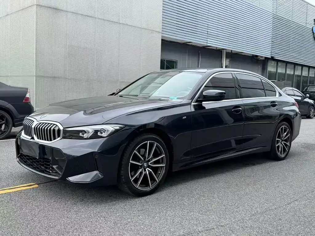 BMW 3 Series — фото 1